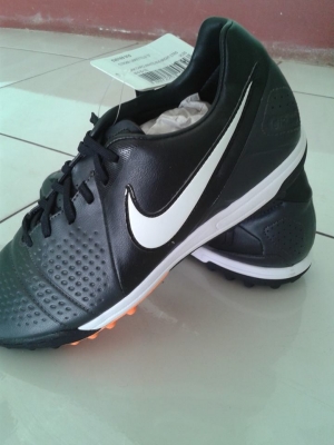 ขายถูกซื้อมาใหม่ใส่ไม่ได้ เอาไปเลย 1200