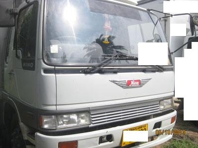 ขายหกล้อ FF3H 195 แรง ปี40 ตู้สิบบานยาว 7.2 m สวยพร้อมใช้ โทร 088-4501277 ขายหกล้อ FF3H 195 แรง ปี40 ตู้สิบบานยาว 7.2 m สวยพร้อมใช้ โทร 088-4501277