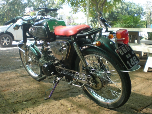 ขอขาย Yamaha Yl1 สีดำ เครื่องเวฟ z