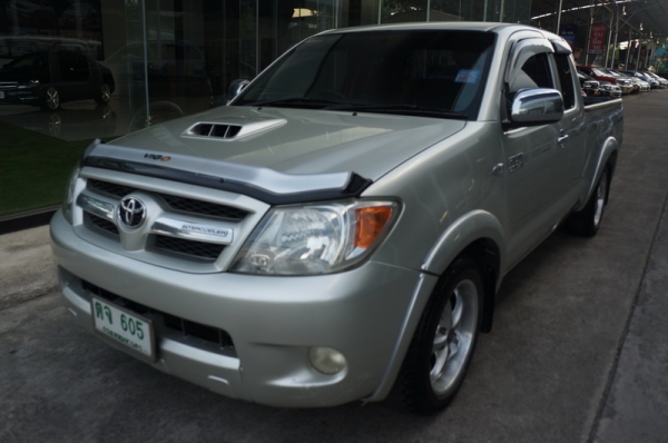 TOYOTA VIGO ปี 2005 มือเดียวออกห้าง ล้อ MAX แอร์เย็น เครื่องเดิม ช่วงล่างดี เกียร์ปกติ รถขับดีมาก ภายในสวยงาม พร้อมใช้งานทันที การันตีรถสวย จัดไฟแนนได้ ฟรีดาวน์