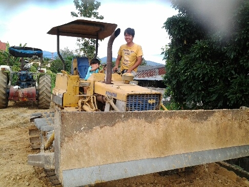 รถแทรคเตอร์ตีนเป็ด KOMATSU D20PL-5