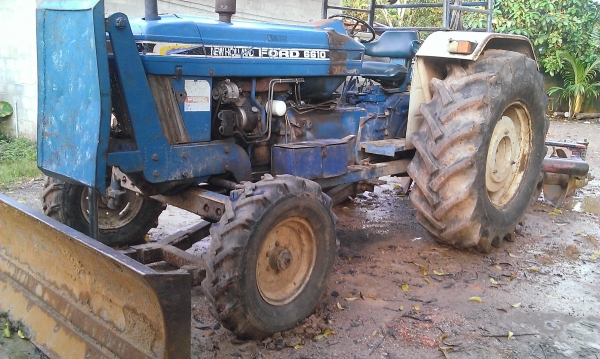 ขาย FORD 6610 2WD + ใบมีดดันหน้าอย่างเดียว งดต่อรองนะครับ ขาย FORD 6610 2WD + ใบมีดดันหน้าอย่างเดียว งดต่อรองนะครับ