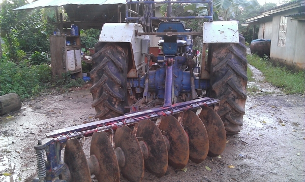 ขาย FORD 6610 2WD + ใบมีดดันหน้าอย่างเดียว งดต่อรองนะครับ ขาย FORD 6610 2WD + ใบมีดดันหน้าอย่างเดียว งดต่อรองนะครับ