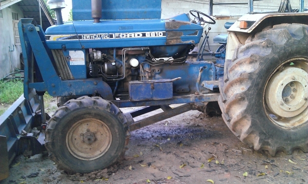 ขาย FORD 6610 2WD + ใบมีดดันหน้าอย่างเดียว งดต่อรองนะครับ ขาย FORD 6610 2WD + ใบมีดดันหน้าอย่างเดียว งดต่อรองนะครับ