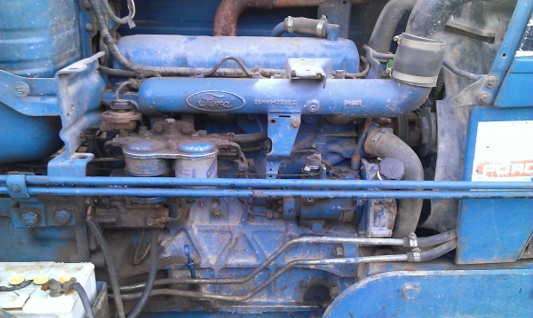 ขาย FORD 6610 2WD + ใบมีดดันหน้าอย่างเดียว งดต่อรองนะครับ ขาย FORD 6610 2WD + ใบมีดดันหน้าอย่างเดียว งดต่อรองนะครับ