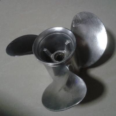 ใบจักรเรือ Yamaha / Solas พิท12 สำหรับเครื่อง 25-30HP