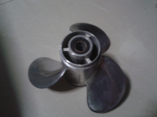 ใบจักรเรือ Yamaha / Solas พิท12 สำหรับเครื่อง 25-30HP