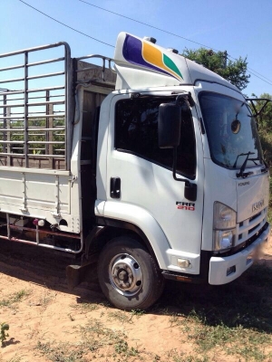 รถอีซูซุ 6 ล้อ รั้ว FRR 210 แรงม้า. ปี 52 สนใจติดต่อ 081 - 6079515 รถอีซูซุ 6 ล้อ รั้ว FRR 210 แรงม้า. ปี 52 สนใจติดต่อ 081 - 6079515