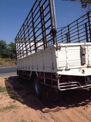 รถอีซูซุ 6 ล้อ รั้ว FRR 210 แรงม้า. ปี 52 สนใจติดต่อ 081 - 6079515 รถอีซูซุ 6 ล้อ รั้ว FRR 210 แรงม้า. ปี 52 สนใจติดต่อ 081 - 6079515