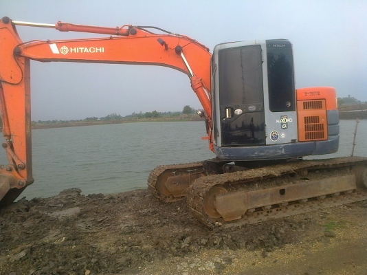 ขายรถแมกโคฮิตาชิ135-5เอกสารอินวอย รถเก่านอกสวยสีเดิม