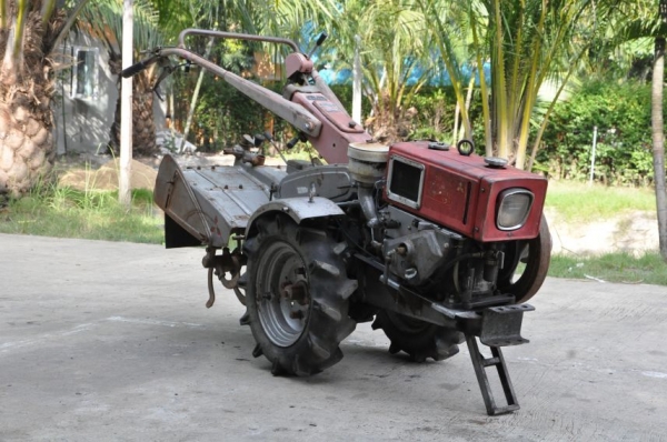 ขายรถไถMITSUBISHIพร้อมโรตารี่ นำเข้าจากญี่ปุ่น คันละ18,000บาทเท่านั้น!!