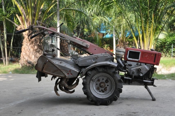 ขายรถไถMITSUBISHIพร้อมโรตารี่ นำเข้าจากญี่ปุ่น คันละ18,000บาทเท่านั้น!!