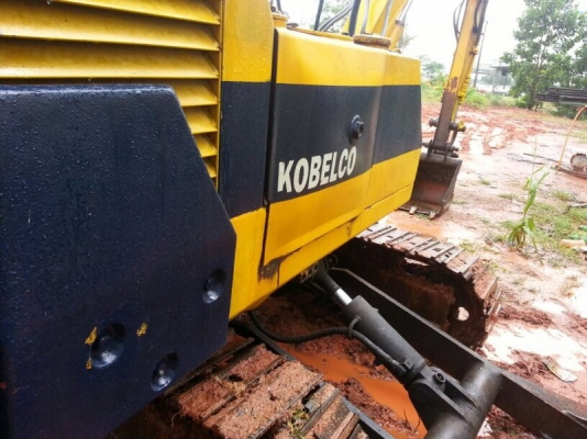 รถแบคโฮ KOBELCO PC 30 - 6   สนใจติดต่อ 081- 6079515
