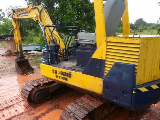 รถแบคโฮ KOBELCO PC 30 - 6   สนใจติดต่อ 081- 6079515
