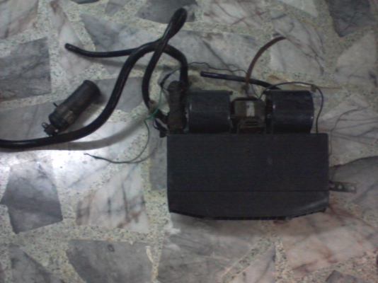 ตู้แอร์แขวนรถยนต์ ยี่ห้อ mitsubishi ตู้แอร์แขวนรถยนต์ ยี่ห้อ mitsubishi