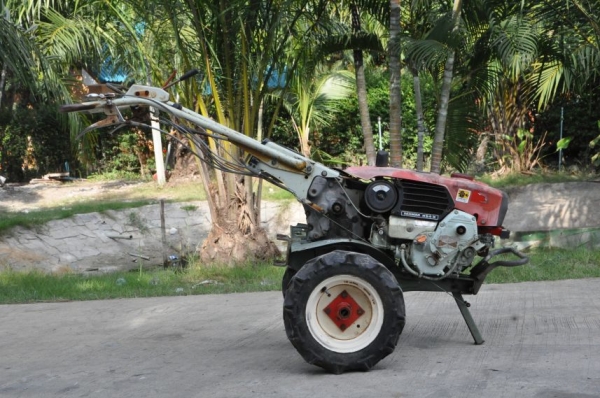 ขายกระสือ YANMAR YT400ดีเซล มีเกียร์ อเนคประสงค์ สภาพสวยเดิมจากญี่ปุ่น12,500เท่านั้น!!