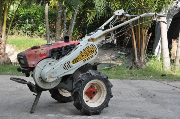 ขายกระสือ YANMAR YT400ดีเซล มีเกียร์ อเนคประสงค์ สภาพสวยเดิมจากญี่ปุ่น12,500เท่านั้น!!