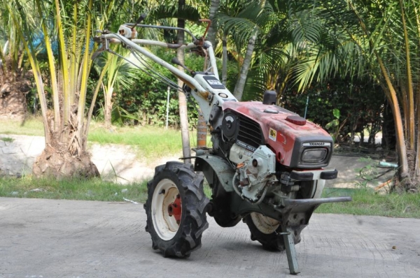 ขายกระสือ YANMAR YT400ดีเซล มีเกียร์ อเนคประสงค์ สภาพสวยเดิมจากญี่ปุ่น12,500เท่านั้น!!