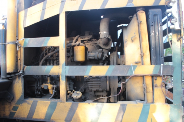 ขายรถตักล้อยาง KOMATSU เครื่องดีเซล 4สูบ ราคา 240,000 ขายรถตักล้อยาง KOMATSU เครื่องดีเซล 4สูบ ราคา 240,000