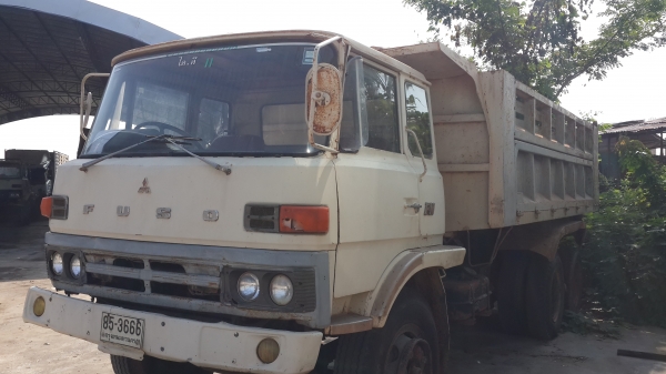 ขายด่วนไอ้หลงราคาถูกๆสองเพลาดั้มสภาพเดิมสุดๆรีบจองโทร0801515451