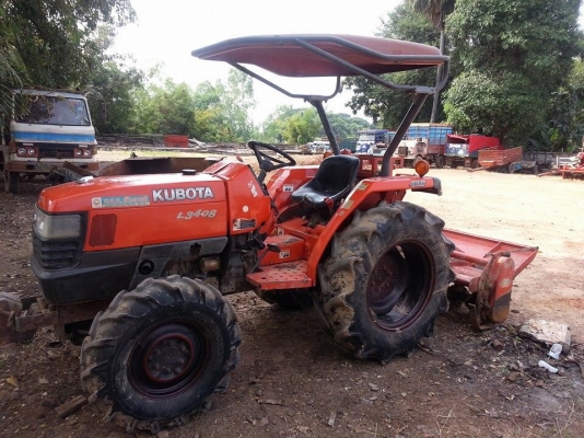 คูโบต้า L3408 4 WD พร้อมโรตารี่ตราช้าง 1.60 เมตร เดิมๆใช้งานได้ปรกติ