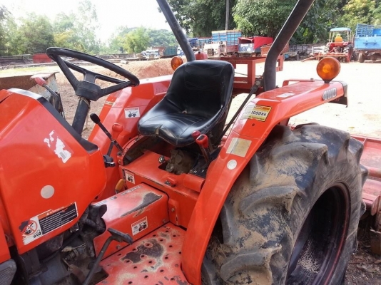คูโบต้า L3408 4 WD พร้อมโรตารี่ตราช้าง 1.60 เมตร เดิมๆใช้งานได้ปรกติ