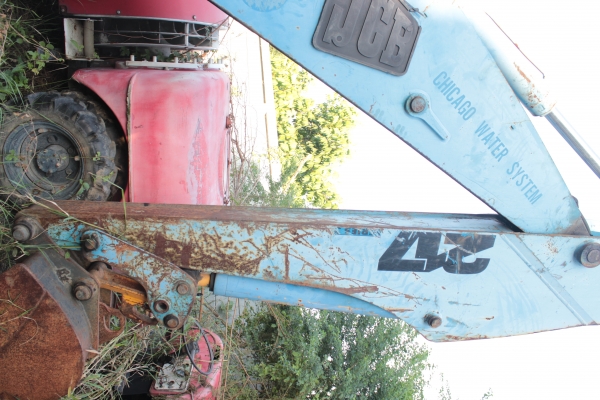 ขายรถหน้าตักหลังขุด JCB: รุ่น 217 มือสองญี่ปุ่น ราคา 720,000 ขายรถหน้าตักหลังขุด JCB: รุ่น 217 มือสองญี่ปุ่น ราคา 720,000