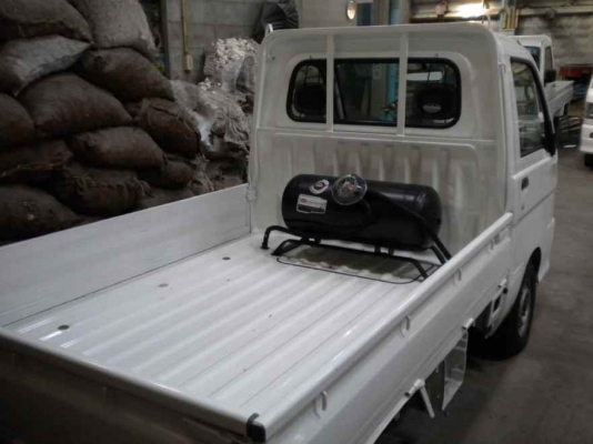 ขายด่วนครับกระป๊อ DAIHATSU HIJET S200P เครื่องหัวฉีด 660 cc. เกียร์ธรรมดา จดทะเบียนกรุงเทพฯ