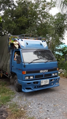 ขาย6ล้อ ISUZU NPR 59 P ยาว5 ม.