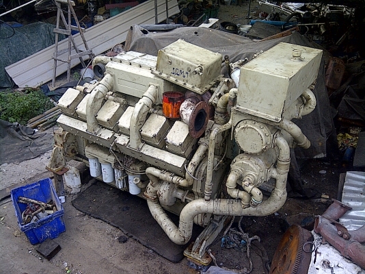 ขายอะไหล่เครื่องเรือประมง Cummins KV 12 สูบ