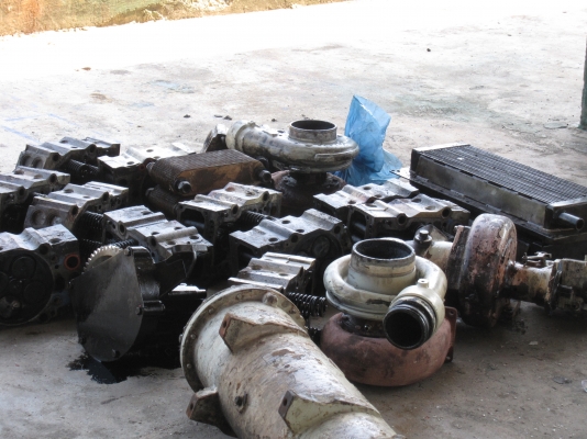 ขายอะไหล่เครื่องเรือประมง Cummins KV 12 สูบ ขายอะไหล่เครื่องเรือประมง Cummins KV 12 สูบ