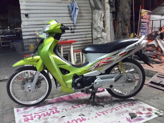 ขายเวฟ 125 R เดิม เปลี่ยนแค่ล้อ สตาร์ทมือ