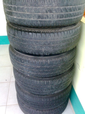 215-70-15 ปี11..1ชุด ปี12..1ชุด  3400--4300