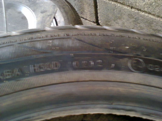 215-45-17 ปี12 1เส้นทำอะไหล่ 215-45-17 ปี12 1เส้นทำอะไหล่