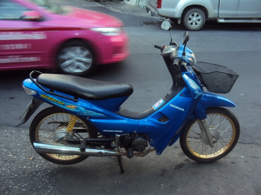 ขายฮอนด้าเวฟzมืทะเบียนชุดโอนภาษีเต็ม57พร้อมใช้งานสนใจติดต่อสรกฤช091-8892274