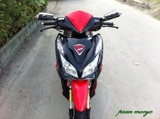 ขายHONDA CLICKสีดำเเดง ปี2013 ขายHONDA CLICKสีดำเเดง ปี2013