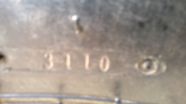 ขายยางตะขาบสวยๆ 1ชุด/4เส้น ราคา8600 บาท 0817400202