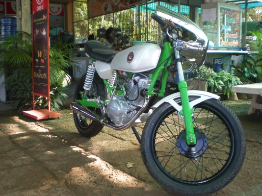 ขอขาย Jx 110  สีขาว/เขียว