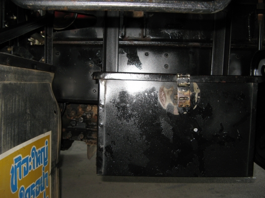 ขาย 6ล้อดัมพ์ ฮีโน่ เมก้า 175 แรง ยาว 4.00  ปี 2008  สภาพสวยเดิมเครื่องดี พร้อมใช้งาน ชมก่อนได้ครับ สนใจติดต่อ 081-9425443