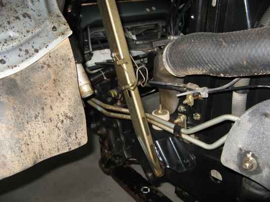 ขาย 6ล้อดัมพ์ ฮีโน่ เมก้า 175 แรง ยาว 4.00  ปี 2008  สภาพสวยเดิมเครื่องดี พร้อมใช้งาน ชมก่อนได้ครับ สนใจติดต่อ 081-9425443