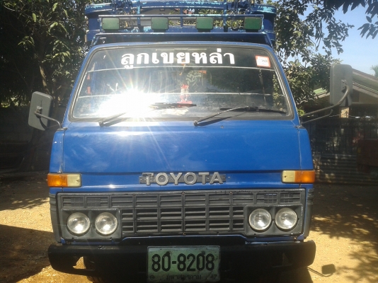 ขาย 6 ล้อ TOYOTA 90  แรงม้า เครื่องแห้ง แรง ดีไม่มีไอ คอนโซนสวยครบ แซสซีสวยมากๆ  รถสวยพร้อมโอน พร้อมใช้งาน..