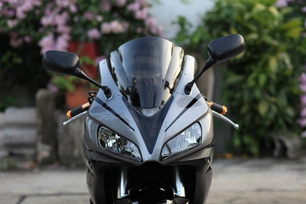 <<<จัดไฟแนนซ์ได้ 135,000 ออกรถได้เลย >>> CBR 1000RR ทบ.แท้ หล่อๆสักคัน