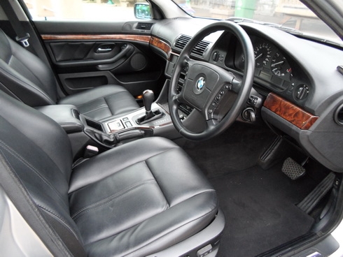 ขาย BMW 528 (E39) อย่างหล่อ