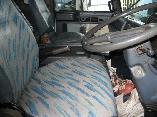 ขาย 6ล้อ อีซูซุ ร๊อคกี้ประกอบ 195 แรง ยาว 6 ม. ปี 2002 สภาพสวยเดิมเครื่องดี พร้อมใช้งาน ชมก่อนได้ครับ สนใจติดต่อ 081-9425443 ขาย 6ล้อ อีซูซุ ร๊อคกี้ประกอบ 195 แรง ยาว 6 ม. ปี 2002 สภาพสวยเดิมเครื่องดี พร้อมใช้งาน ชมก่อนได้ครับ สนใจติดต่อ 081-9425443