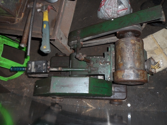 ขายครับขาย แท่นตัดไฟเบอร์ขนาด 16" สภาพใช้งาน ขายตามสภาพ