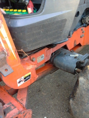 มาแลัวจ้าคูโบต้าL4508มีดันหน้าสภาพเดิมๆรถไร่คับยางดีสี่เส้นคับ พร้อมยางหน้าใหม่หม้อแบตใหม่หลังคาใหม่เบาะใหม่คับ