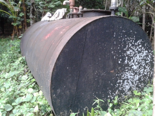 ถังน้ำมัน พร้อมใช้งาน บรรจุ  5000  ลิตร  2 ช่อง คะ  ราคาถูกๆ