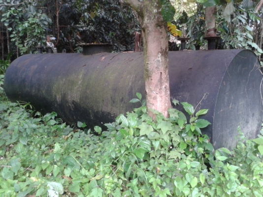 ถังน้ำมัน พร้อมใช้งาน บรรจุ  10000 ลิตร  ราคาถูกๆ  และตู้หัวจ่ายน้ำมัน อีห้อ จีบาโก พร้อมใช้งาน