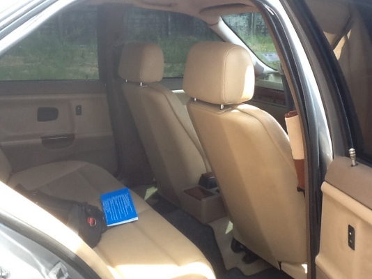 BMW 318IA เกียร์ออโต้ รถสวยพร้อมใช้ BMW 318IA เกียร์ออโต้ รถสวยพร้อมใช้