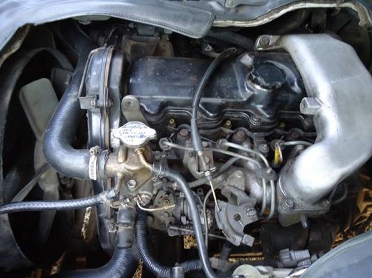 รถตู้  Toyota  hiace ปี 96 เจ้าของ ขายเอง   ขับดี ประหยัด เอกสารพร้อมโอน สภาพดี พร้อมใช้